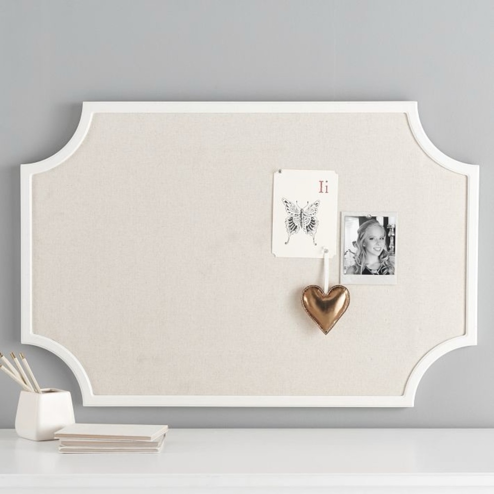 No Nails Scallop Framed Pinboard (24"x36")
